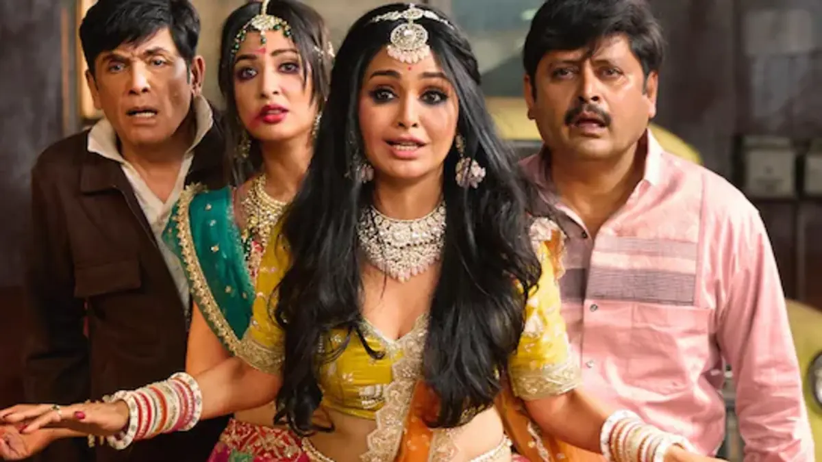 Bhabiji Ghar Par Hain movie review